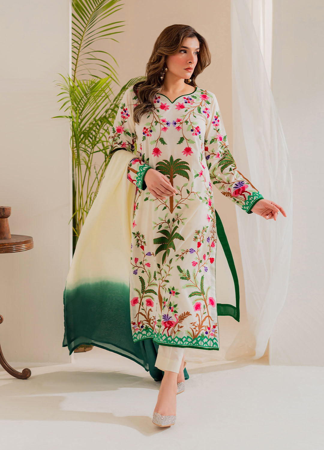 Vintage | Celine Luxe | Zinnia - Official Vintage stockist in UK - Sakeena London