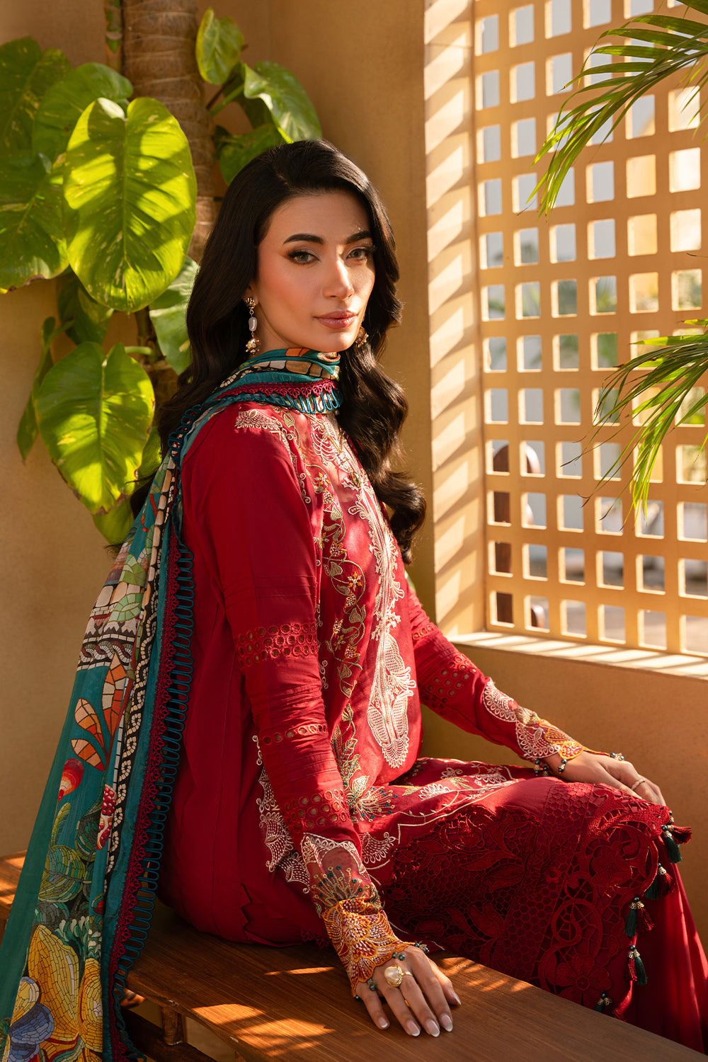 Saira Rizwan | Luxury Lawn 25 | MANON-SRL25-02 - Official Saira Rizwan stockist in UK - Sakeena London