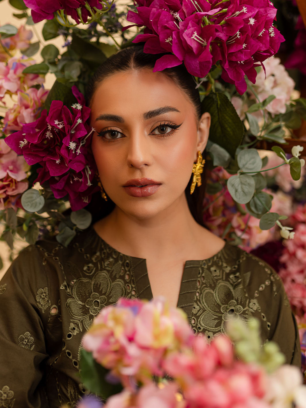 Mahnur | Twilight Luxury Lawn 25 | VALERIA - Official Mahnur stockist in UK - Sakeena London