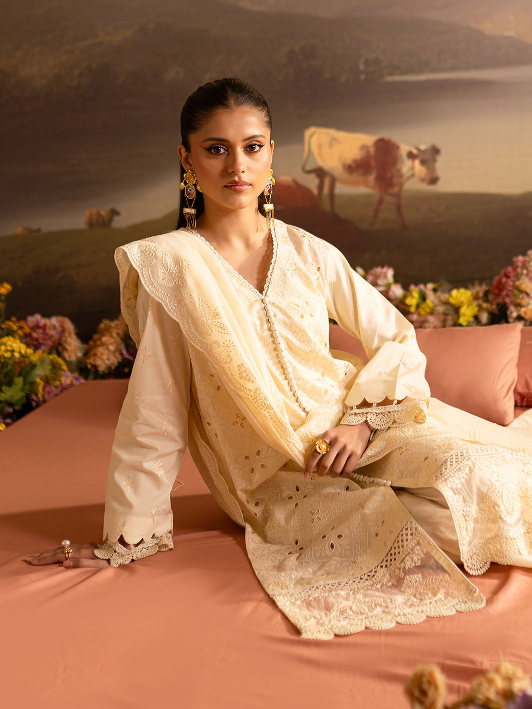 Mahnur | Twilight Luxury Lawn 25 | VELORAINE - Official Mahnur stockist in UK - Sakeena London