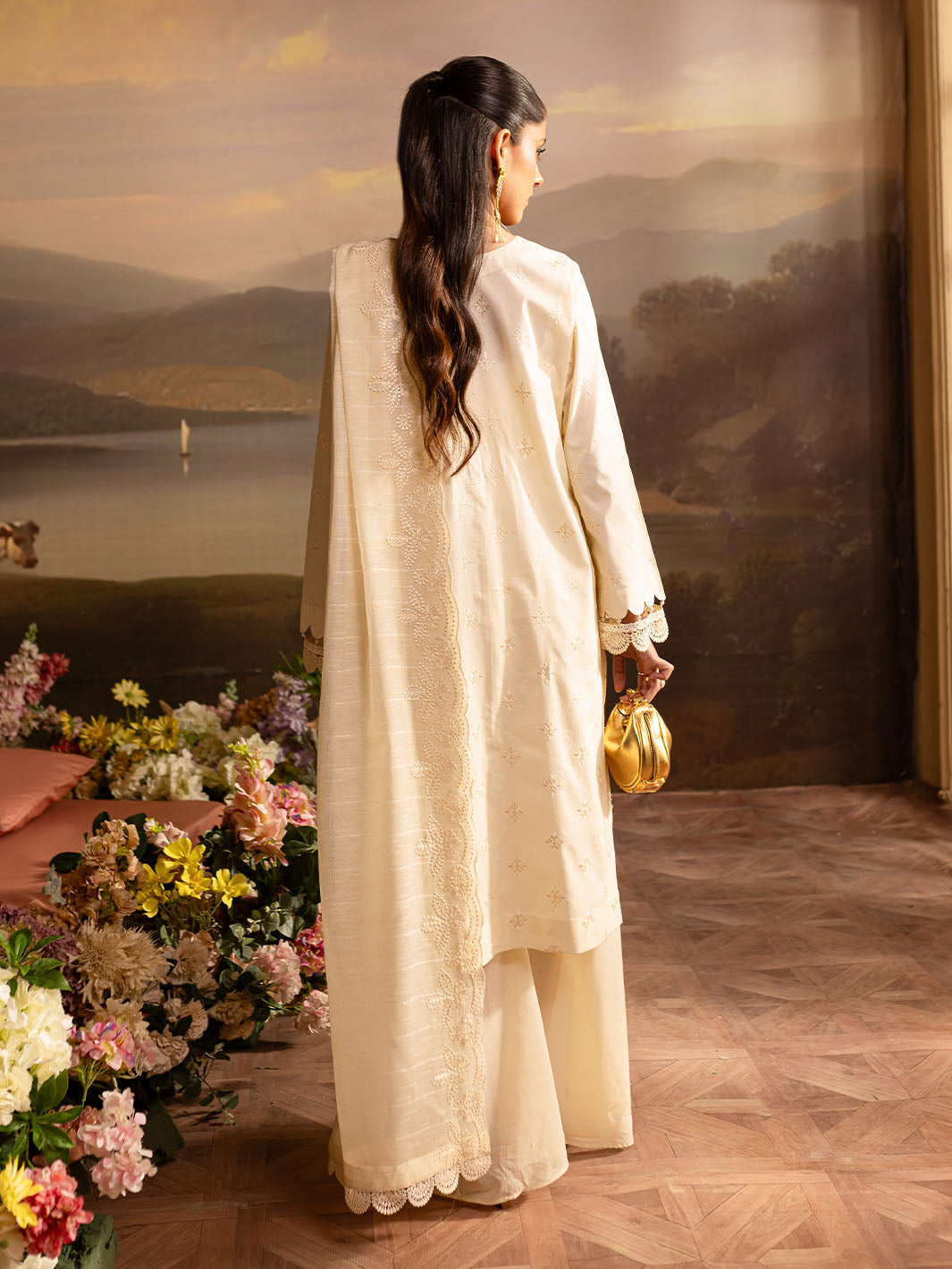 Mahnur | Twilight Luxury Lawn 25 | VELORAINE - Official Mahnur stockist in UK - Sakeena London