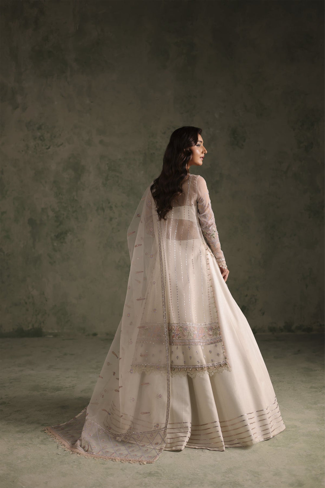 Imran Ramzan | Esmeree Wedding Formals | VÃ©u de Flores