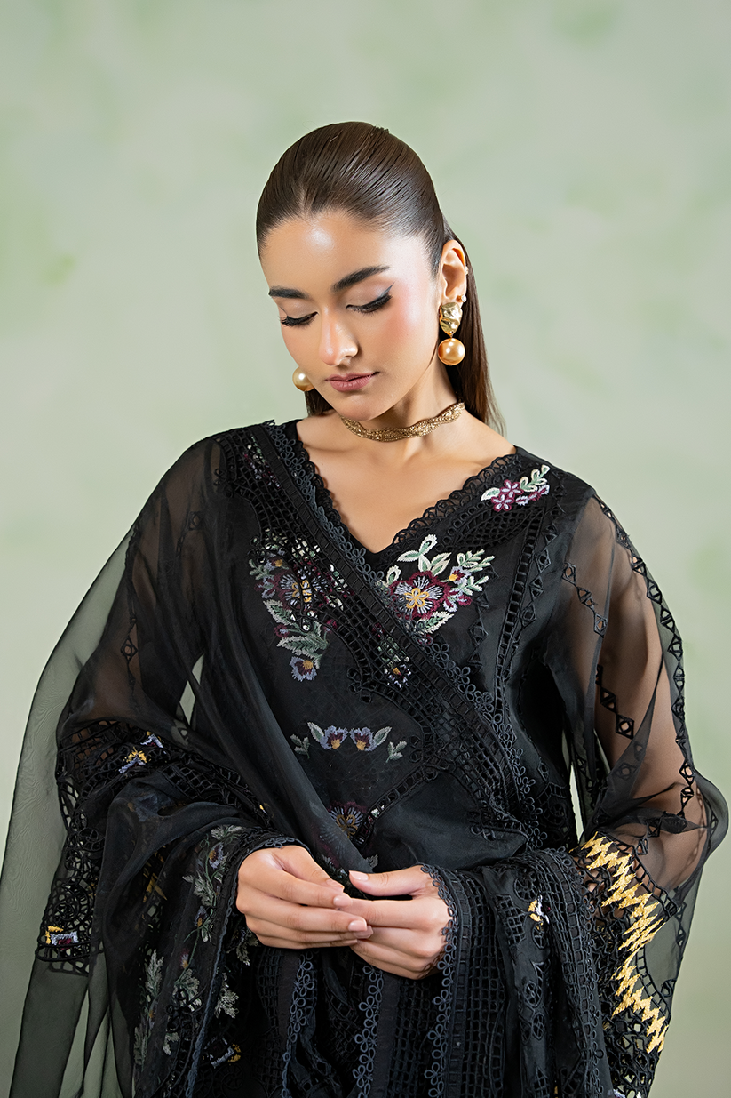 Saad Shaikh | Cutwork 26 | Veya