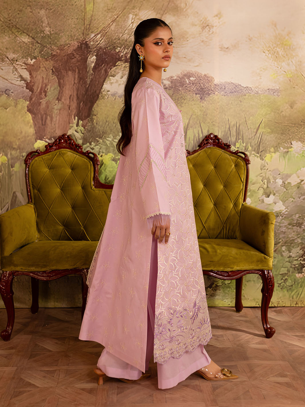 Mahnur | Twilight Luxury Lawn 25 | VIOLETTA - Official Mahnur stockist in UK - Sakeena London
