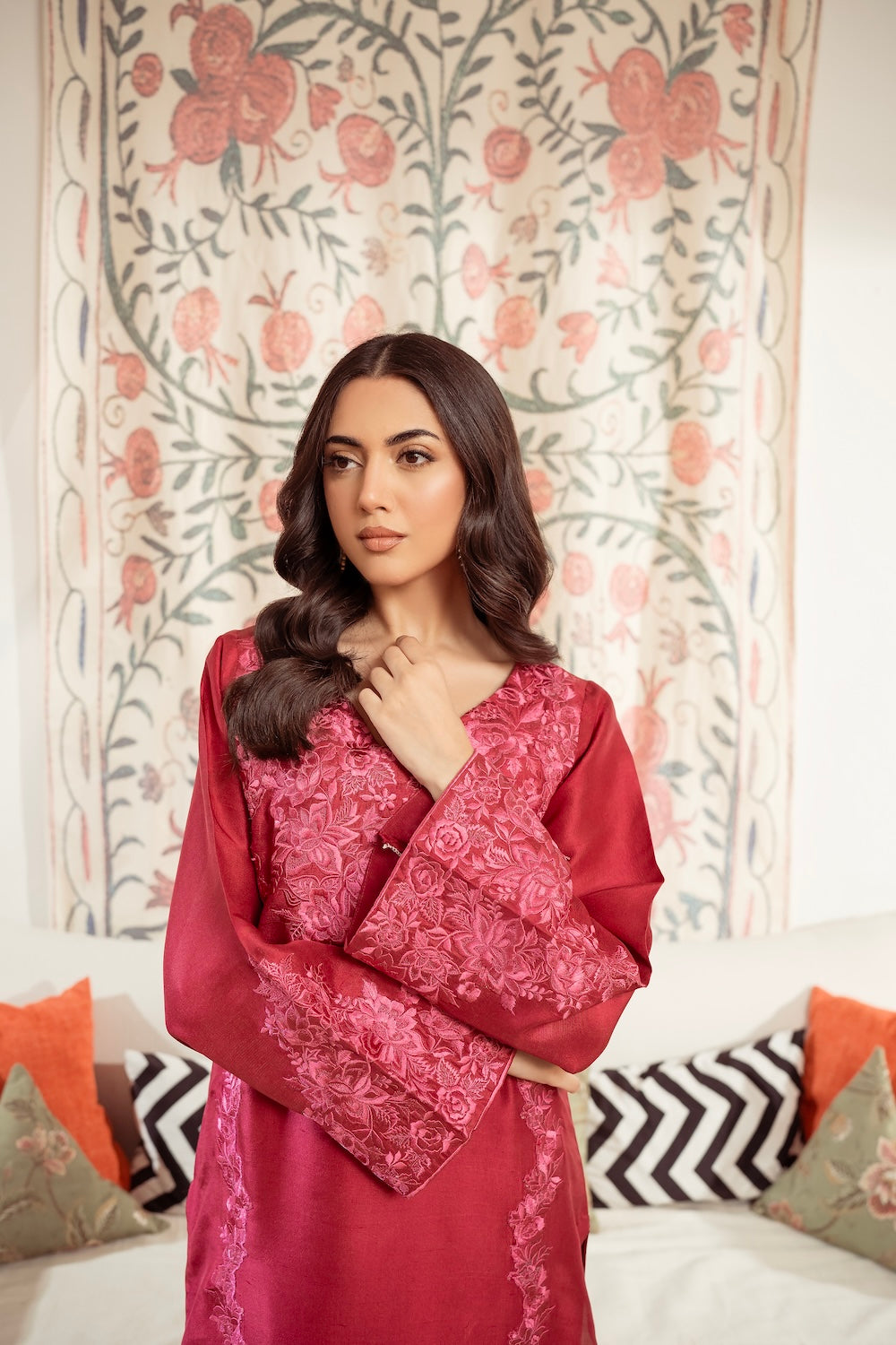 Vintage | Fall Essentials 24 | Fuchsia - Official Vintage stockist in UK - Sakeena London