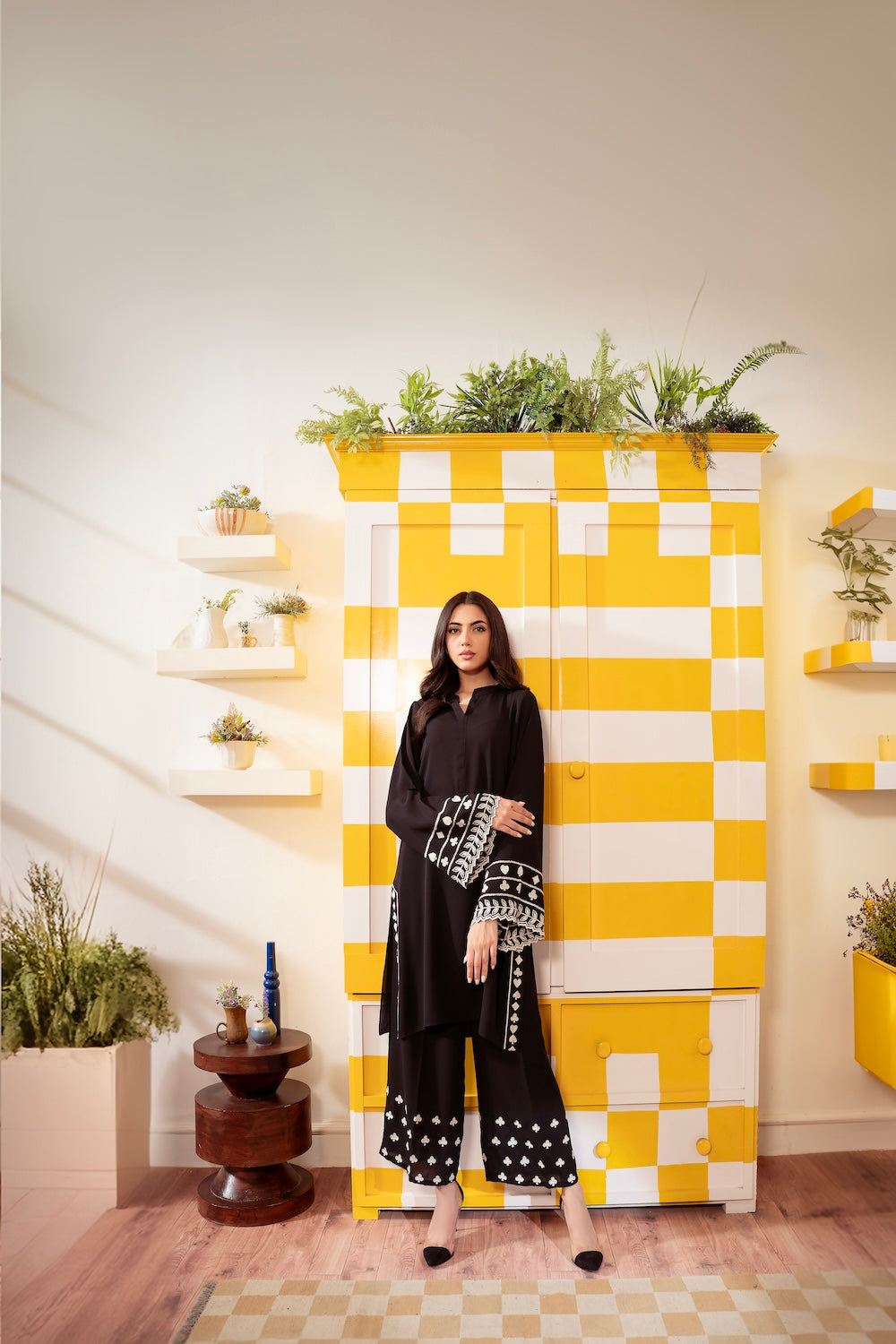 Vintage | Fall Essentials 24 | Quartz - Official Vintage stockist in UK - Sakeena London