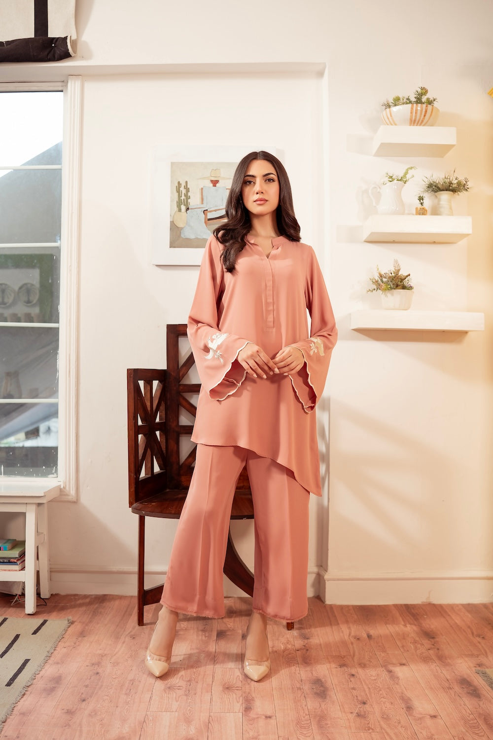 Vintage | Fall Essentials 24 | Lauren - Official Vintage stockist in UK - Sakeena London