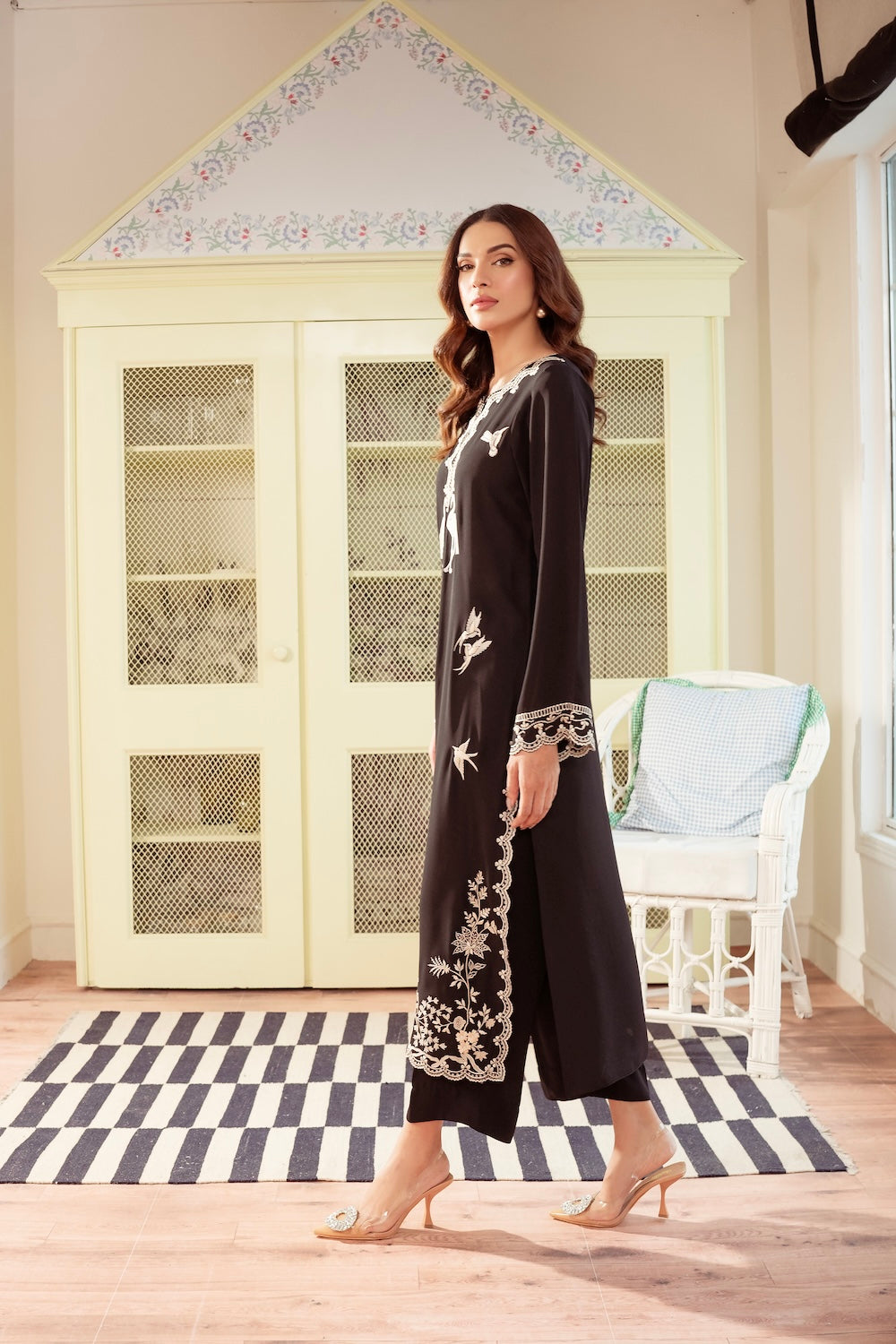 Vintage | Fall Essentials 24 | Amavi - Official Vintage stockist in UK - Sakeena London