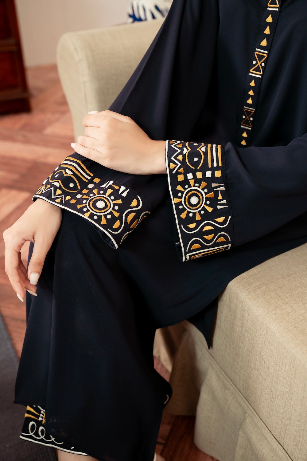 Vintage | Fall Essentials 24 | Monica - Official Vintage stockist in UK - Sakeena London