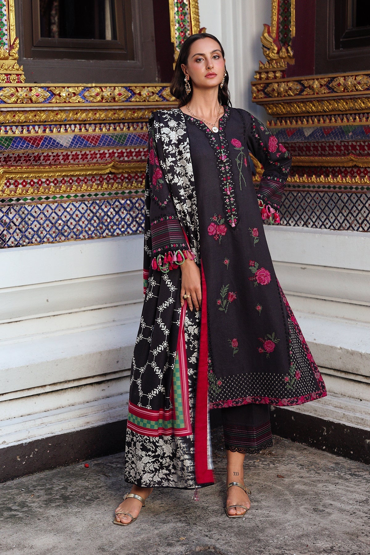 Charizma | Poshima Winters 25 | 3-pc Unstitched Wool Shawl Collection PSW5-05 - Official Charizma stockist in UK - Sakeena London