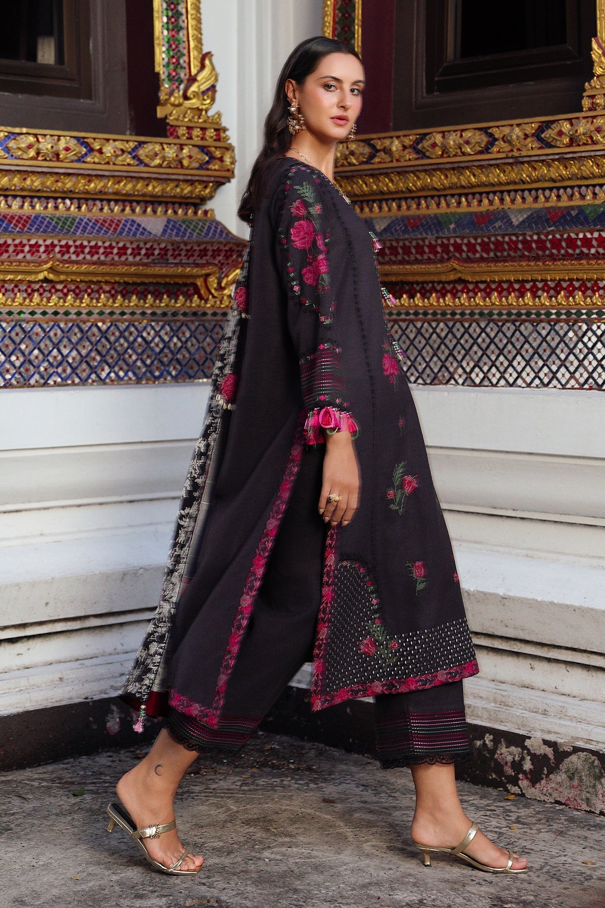 Charizma | Poshima Winters 25 | 3-pc Unstitched Wool Shawl Collection PSW5-05 - Official Charizma stockist in UK - Sakeena London