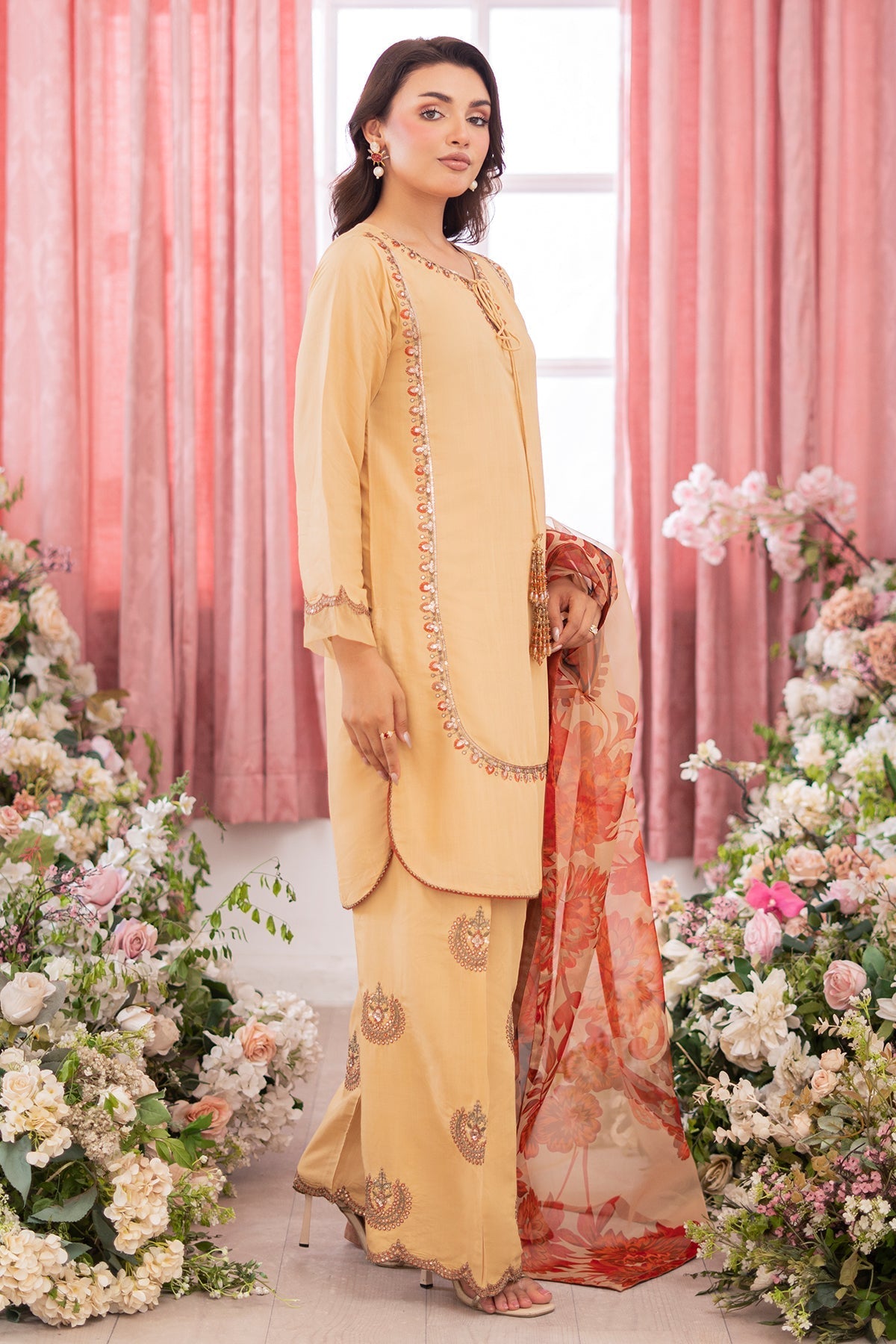 Charizma | Festive Pret | CMA-5-80 O - Official Charizma stockist in UK - Sakeena London