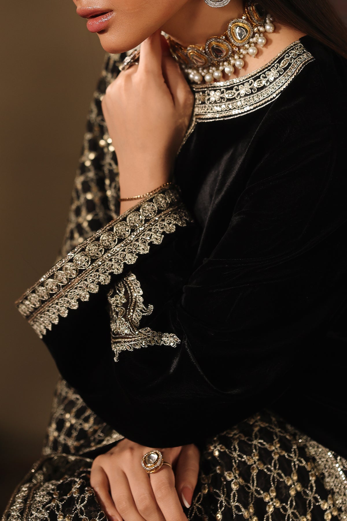 Charizma | Zeel Velvet 25 | VVT-5-03 - Official Charizma stockist in UK - Sakeena London