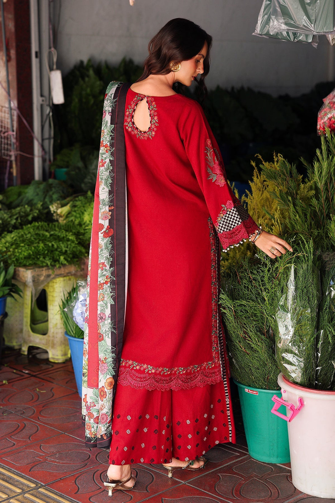 Charizma | Poshima Winters 25 | 3-pc Unstitched Wool Shawl Collection PSW5-08 - Official Charizma stockist in UK - Sakeena London