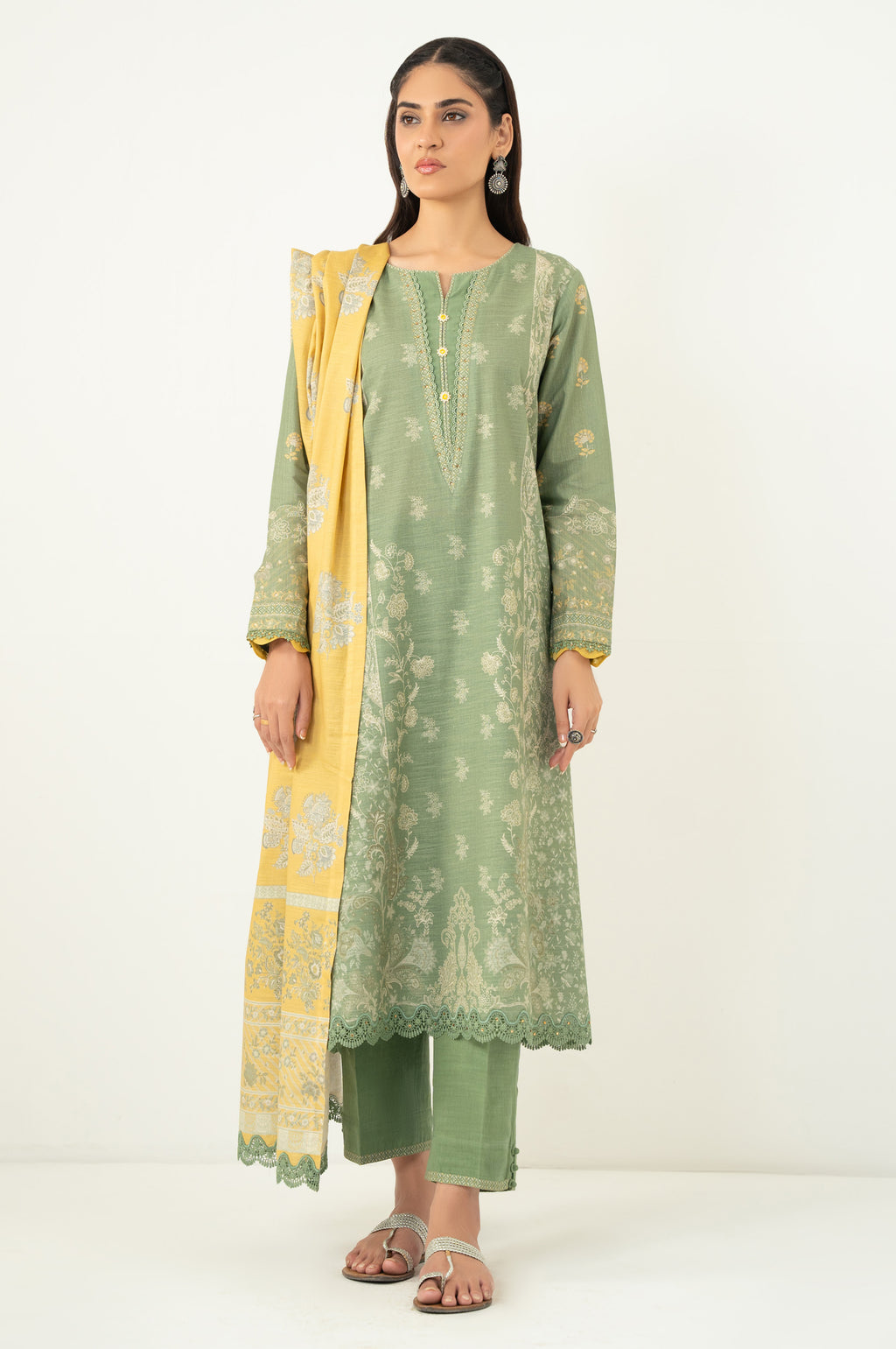 Zeen | Winter 25 | WFM34802