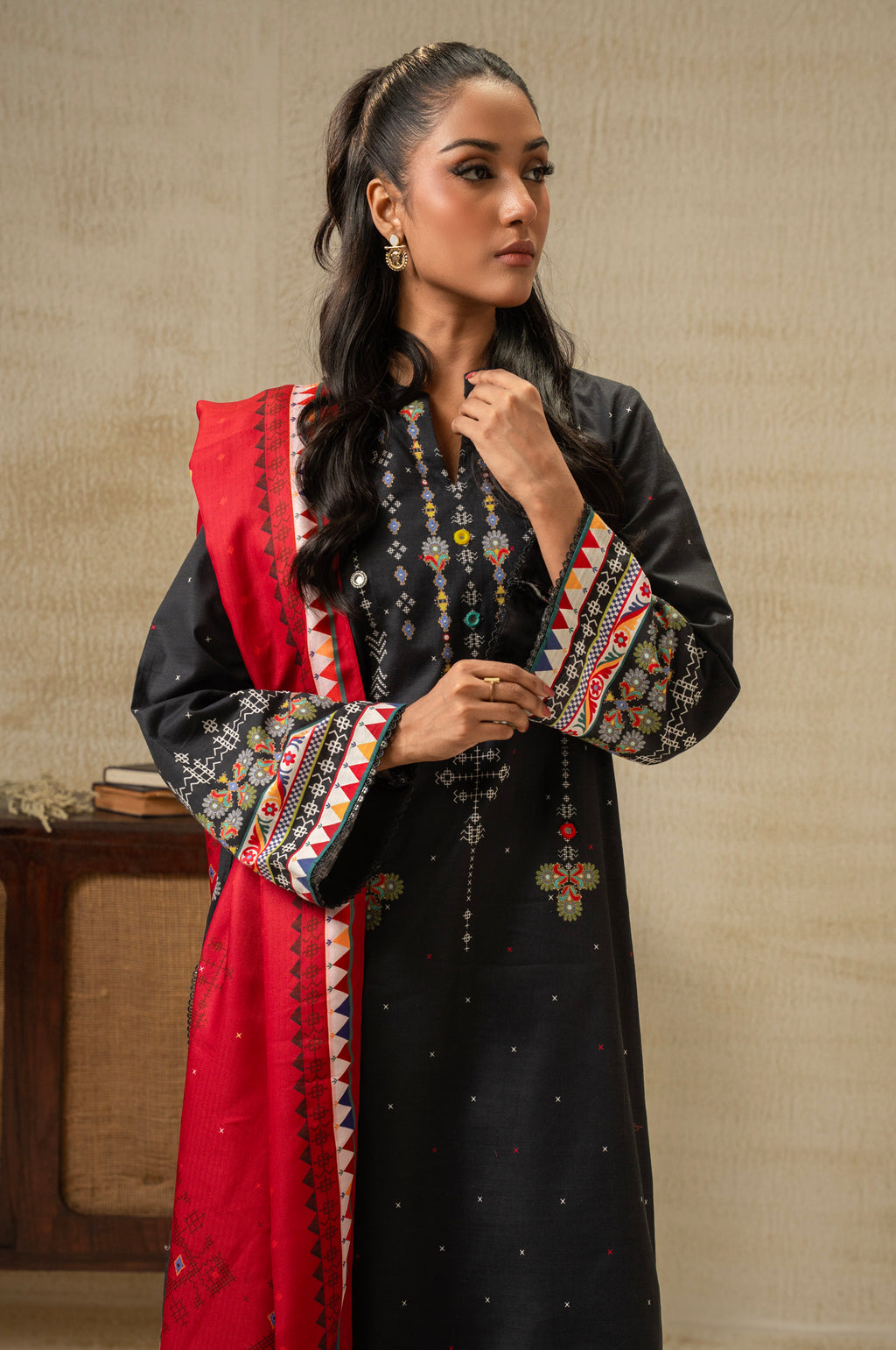 Zeen | Winter 25 | WFM35895