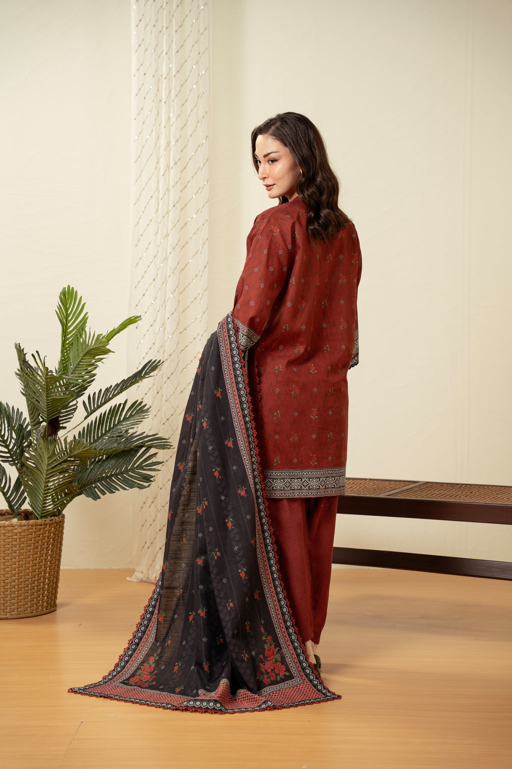 Zeen | Winter 25 | WFM35904