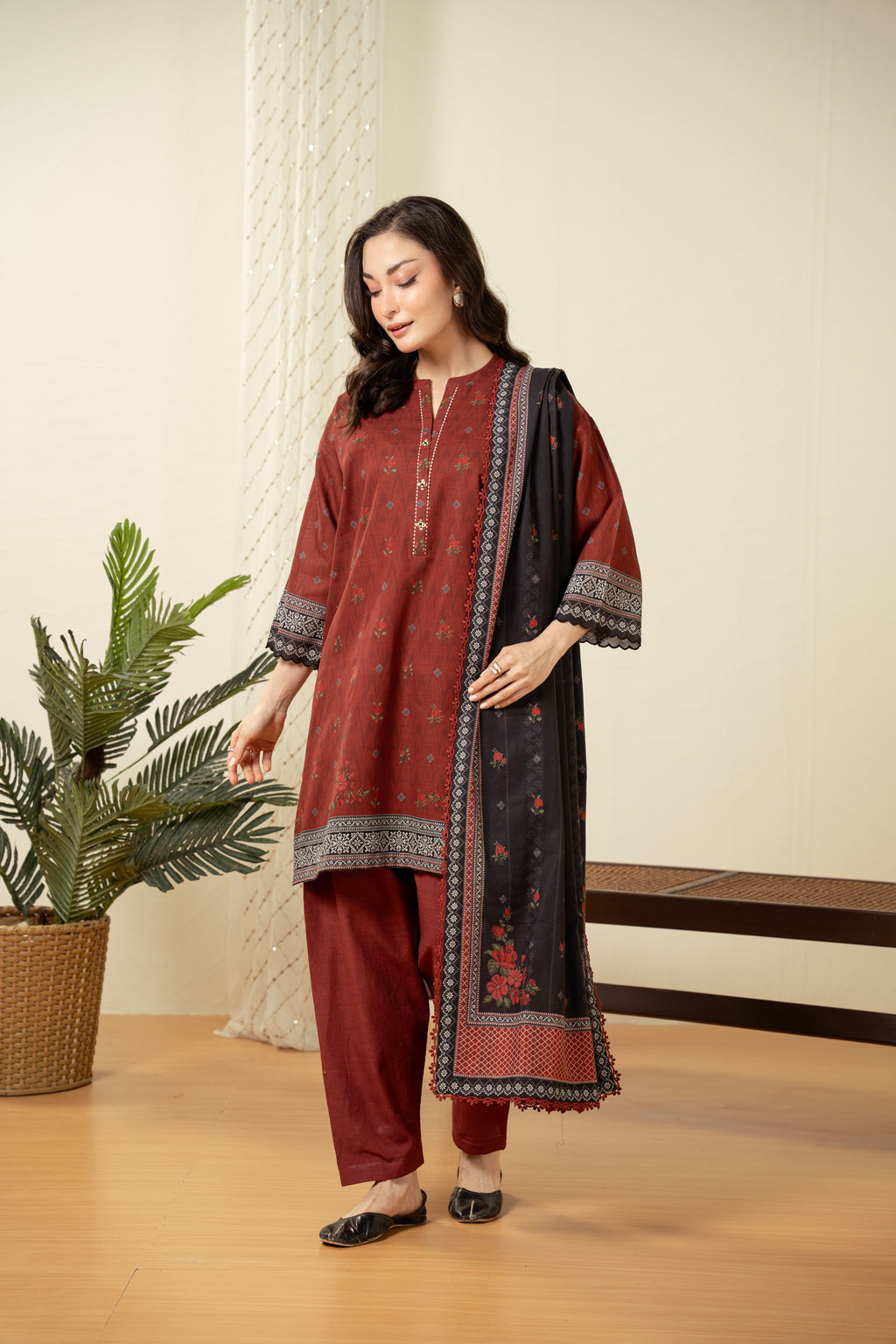 Zeen | Winter 25 | WFM35904