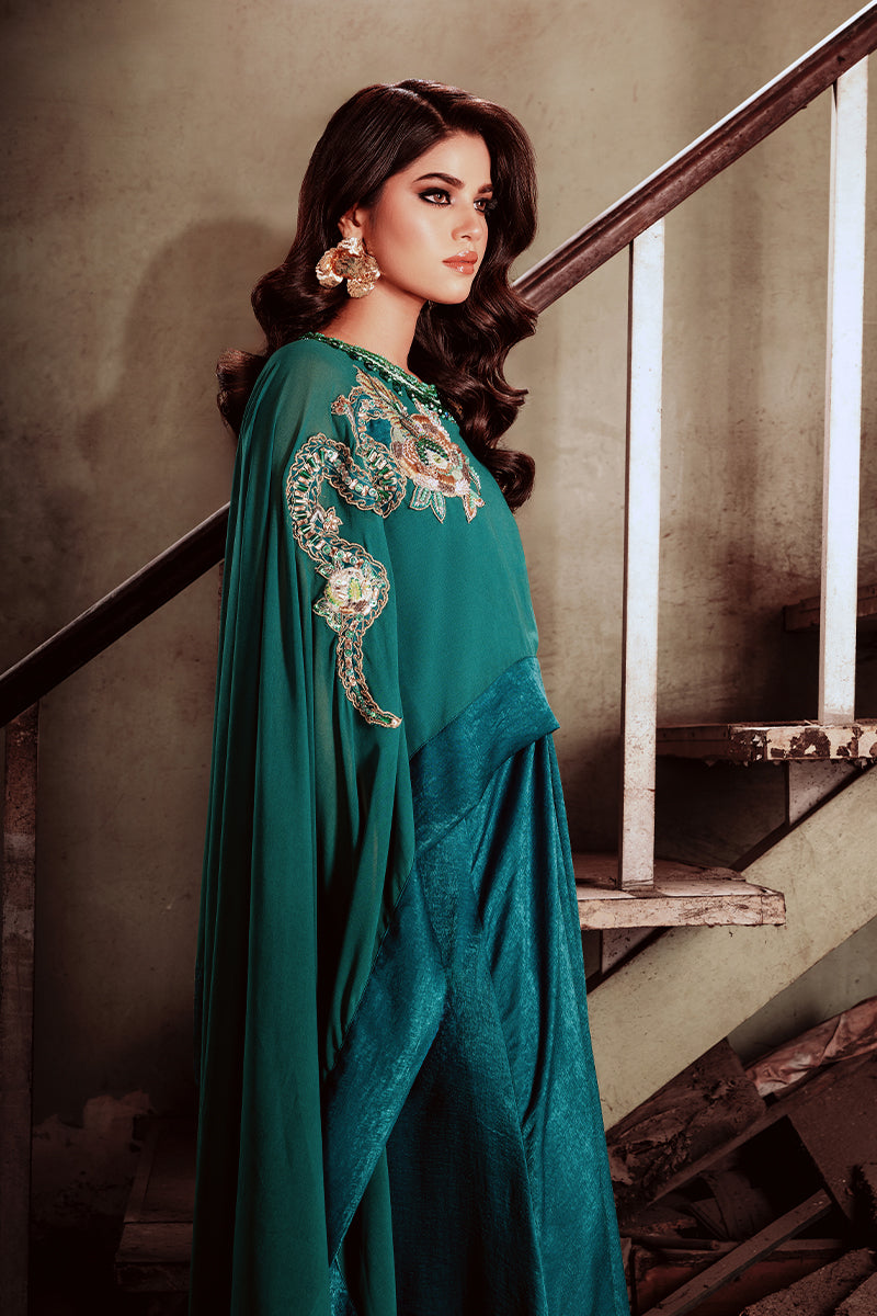 Wardha Saleem | Starlit Collection | NAHLA - Official Wardha Saleem stockist in UK - Sakeena London