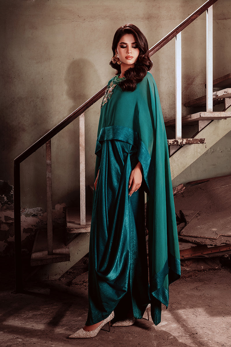 Wardha Saleem | Starlit Collection | NAHLA - Official Wardha Saleem stockist in UK - Sakeena London