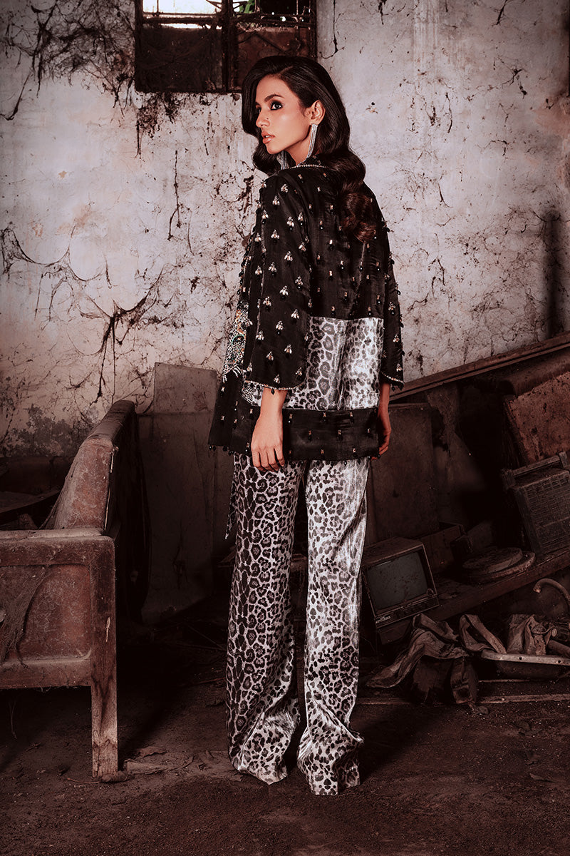 Wardha Saleem | Starlit Collection | TALIA - Official Wardha Saleem stockist in UK - Sakeena London