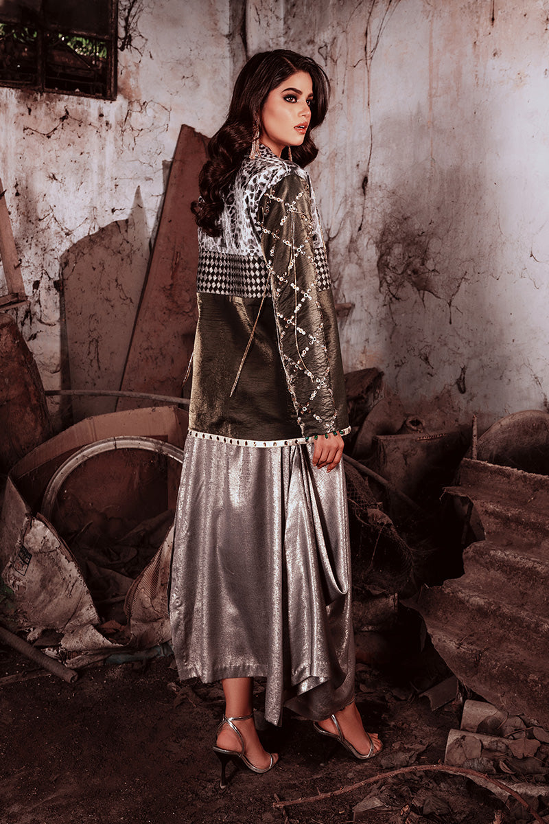 Wardha Saleem | Starlit Collection | LAMYA - Official Wardha Saleem stockist in UK - Sakeena London