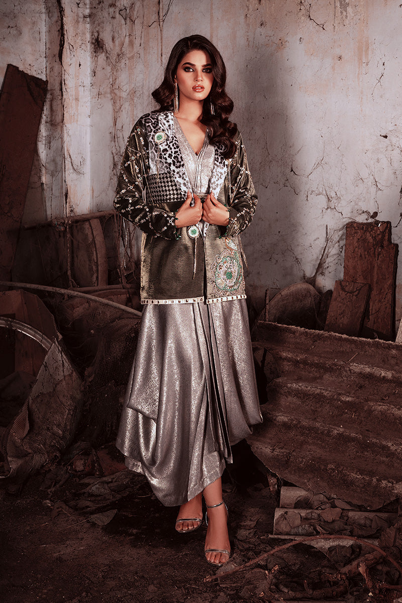 Wardha Saleem | Starlit Collection | LAMYA - Official Wardha Saleem stockist in UK - Sakeena London