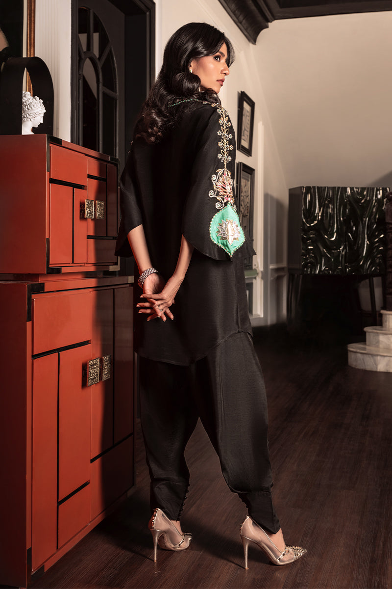 Wardha Saleem | Zimal Silk Edit | Evania - Official Wardha Saleem stockist in UK - Sakeena London