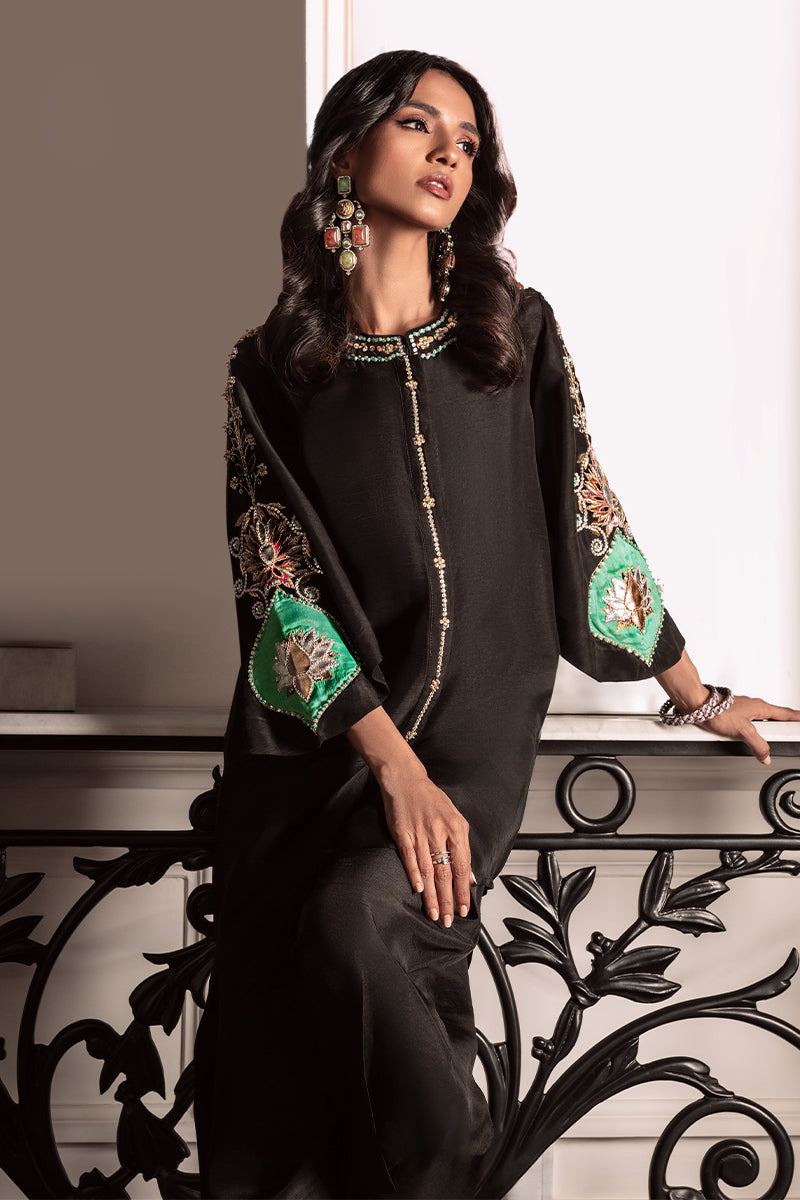 Wardha Saleem | Zimal Silk Edit | Evania - Official Wardha Saleem stockist in UK - Sakeena London