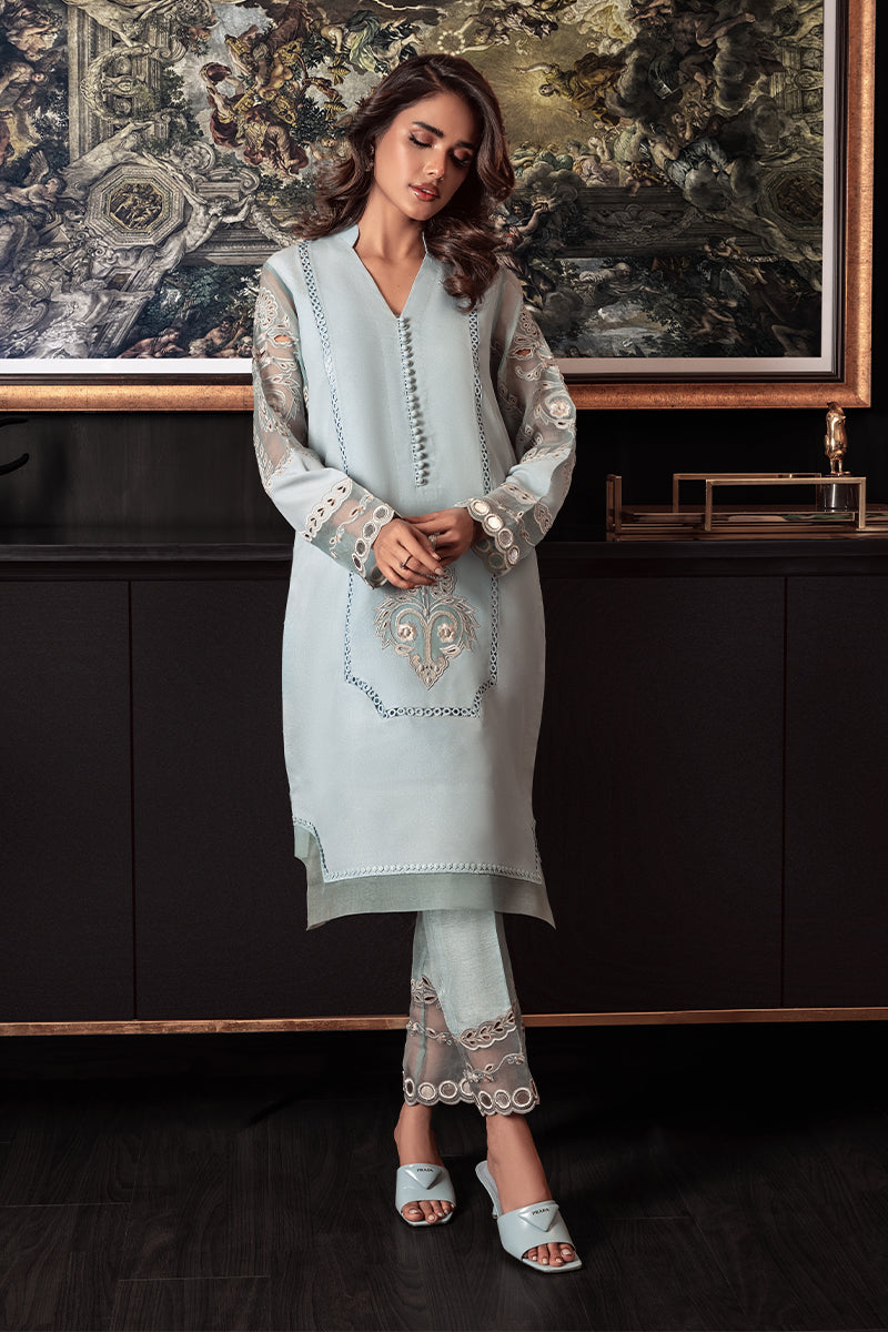 Wardha Saleem | Zimal Silk Edit | Vianne - Official Wardha Saleem stockist in UK - Sakeena London