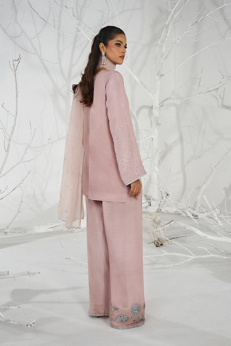 Wardha Saleem | Zimal Silk Edit | Amiraah - Official Wardha Saleem stockist in UK - Sakeena London