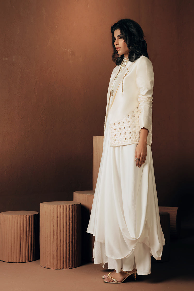 Wardha Saleem | Luxe Edition | Lunere