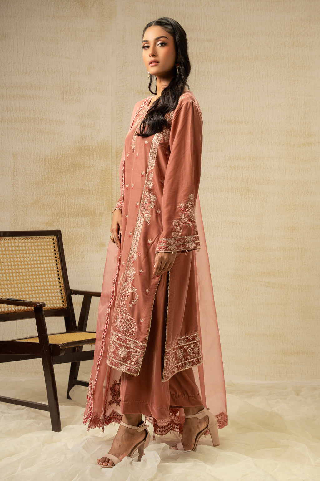Zeen | Winter 25 | WUM35865