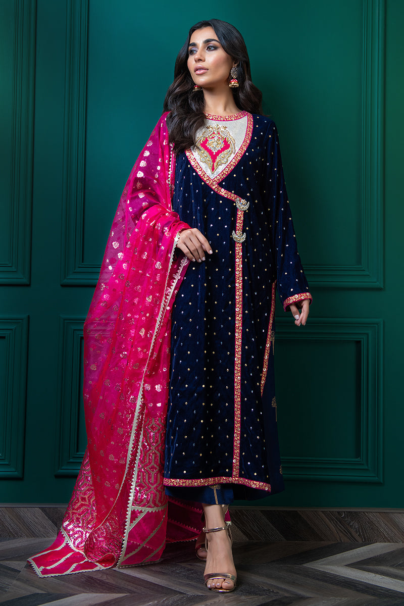 Wardha Saleem | Velvets Winter Fall 24 | Shalimar - Official Wardha Saleem stockist in UK - Sakeena London