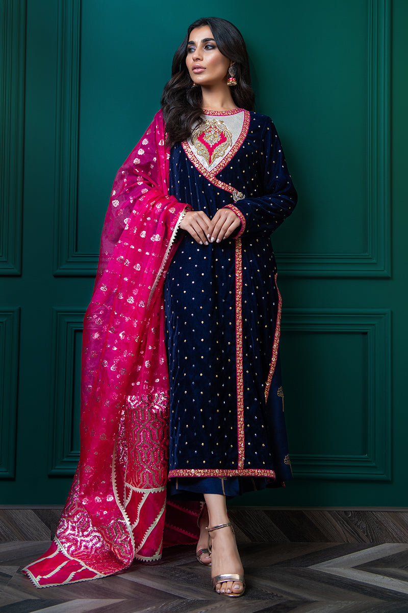 Wardha Saleem | Velvets Winter Fall 24 | Shalimar - Official Wardha Saleem stockist in UK - Sakeena London