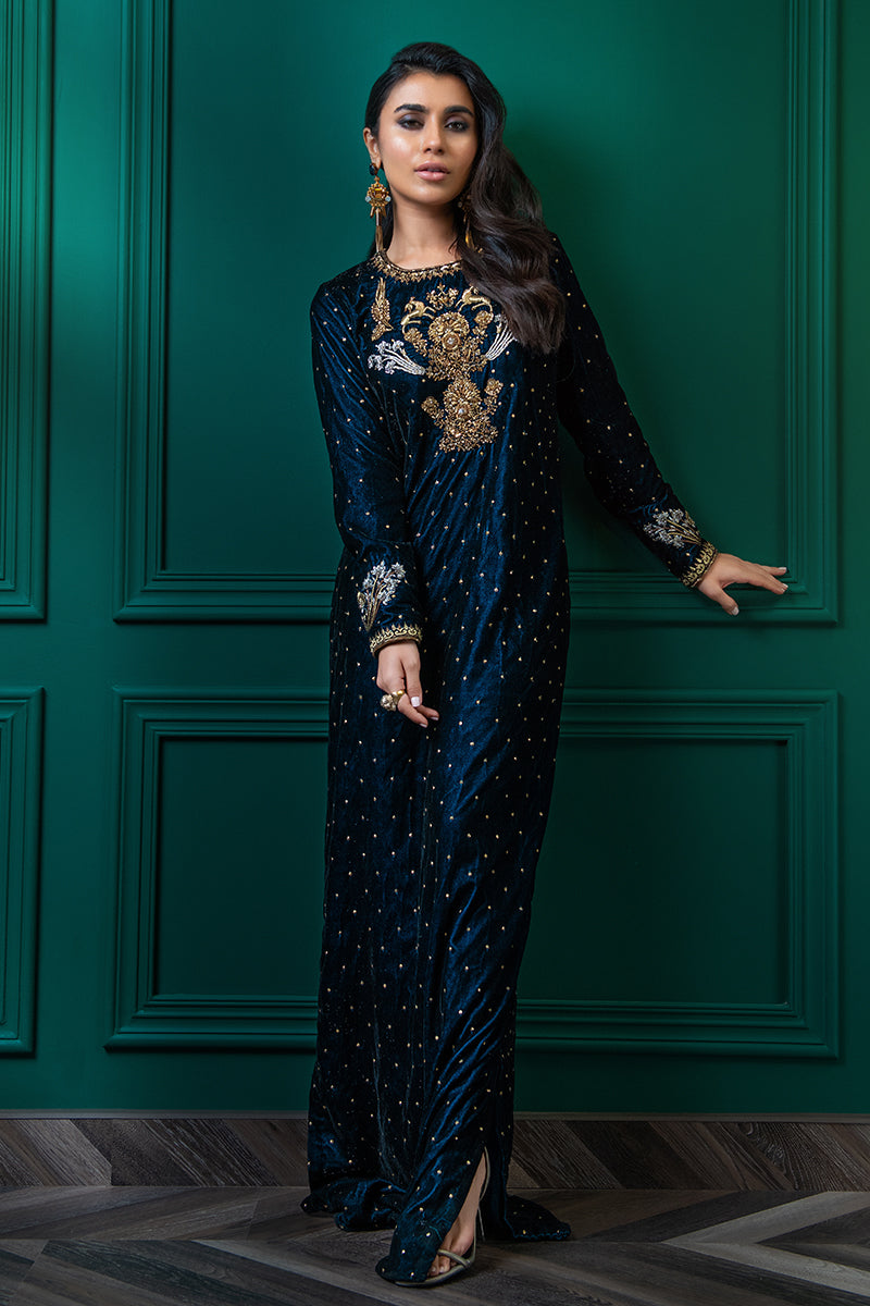 Wardha Saleem | Velvets Winter Fall 24 | Shikar Gah 2 - Official Wardha Saleem stockist in UK - Sakeena London