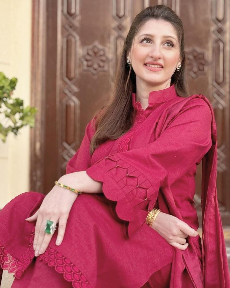 Hoorain Basics | Slub Winter 23 | HB-MRN - Official Hoorain Basics stockist in UK - Sakeena London