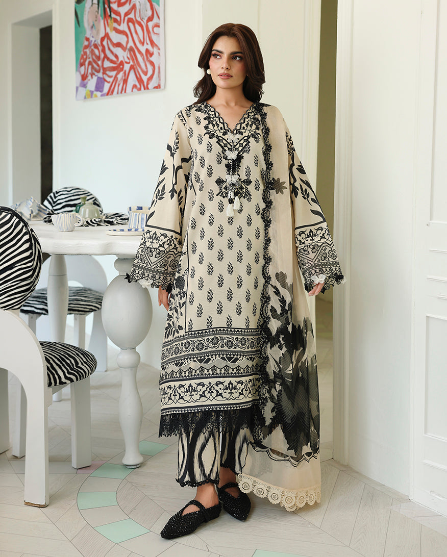 Roheenaz | Petals in Print | Willow Fleur