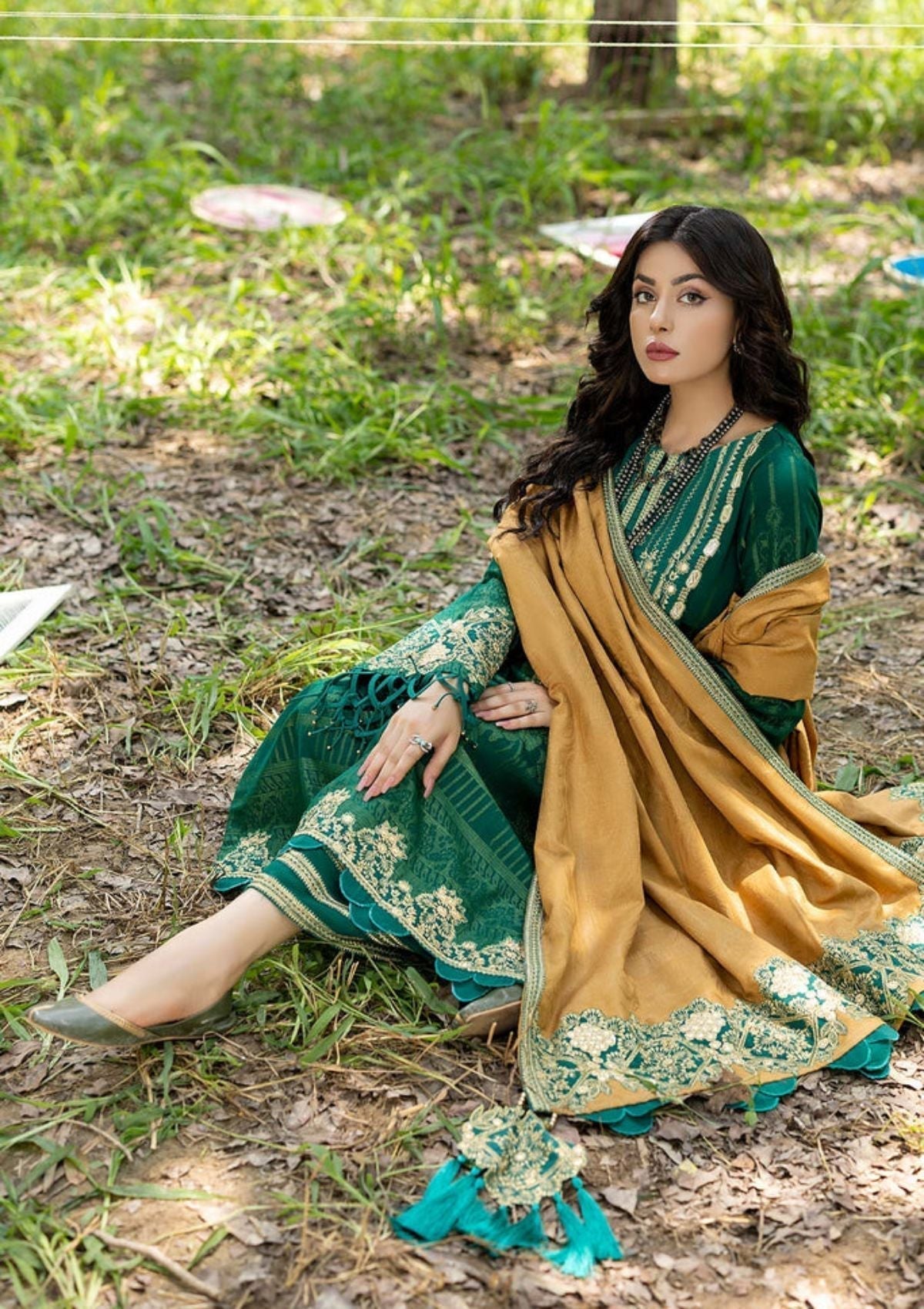 Winter Collection - Charizma - Dhage - Woven Shawl - CEW#05