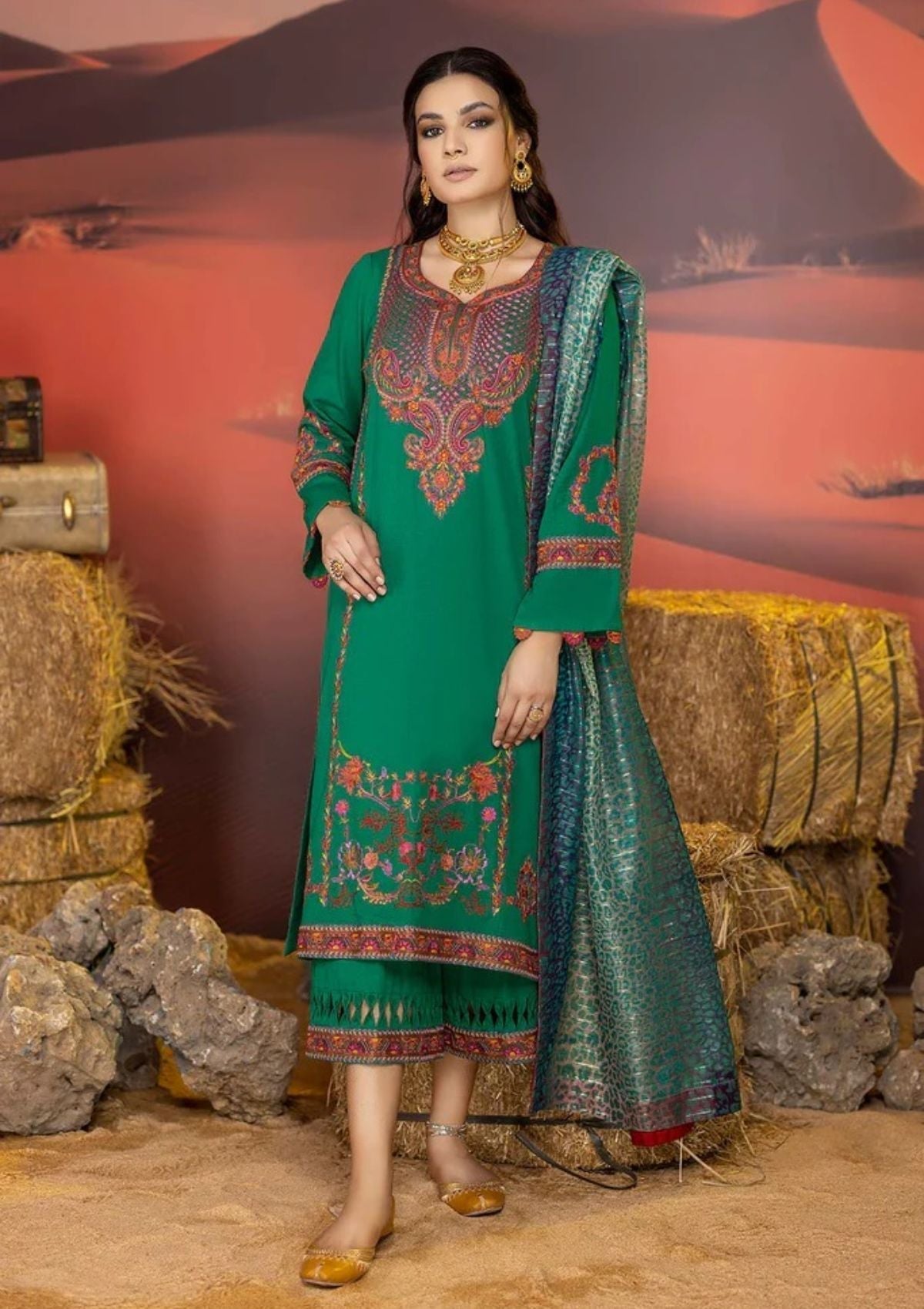 Winter Collection - Charizma - Miraas - Khaddar - V01 - CM#5