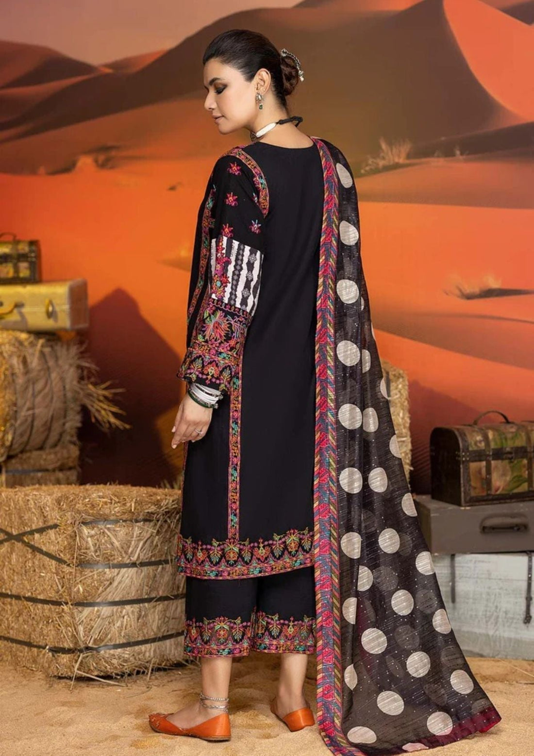 Winter Collection - Charizma - Miraas - Khaddar - V01 - CM#8
