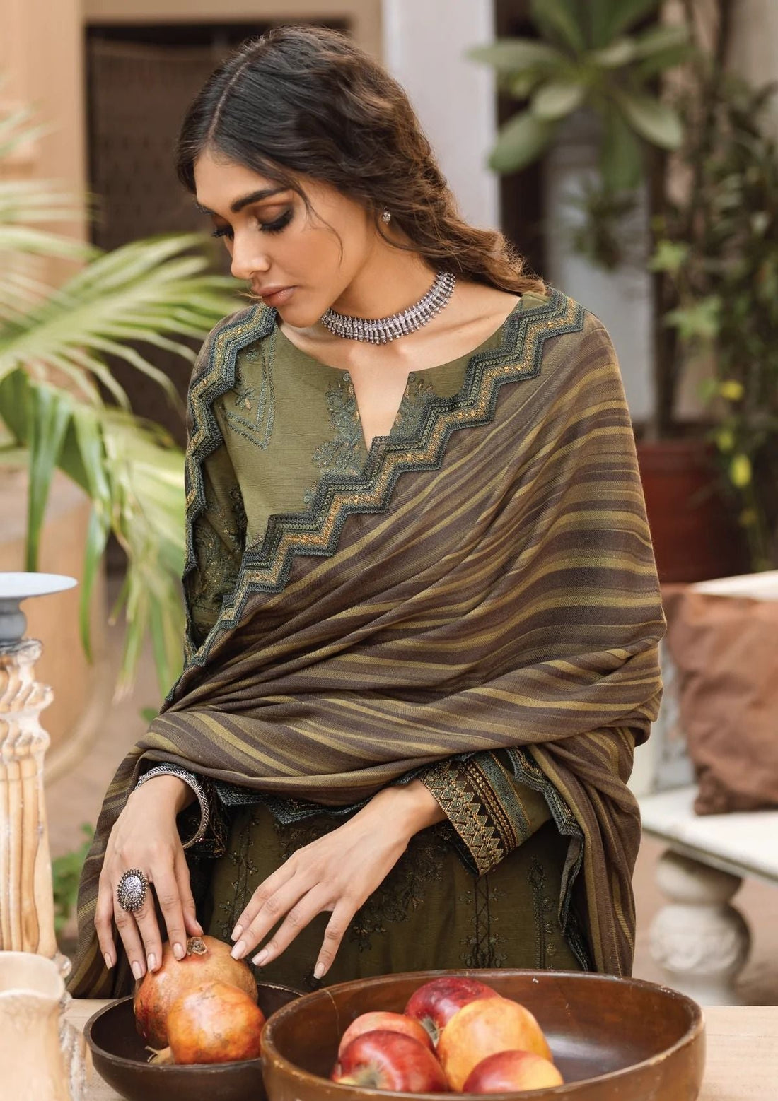 Winter Collection - Iznik - Riwayat - AAIRA - RC#8