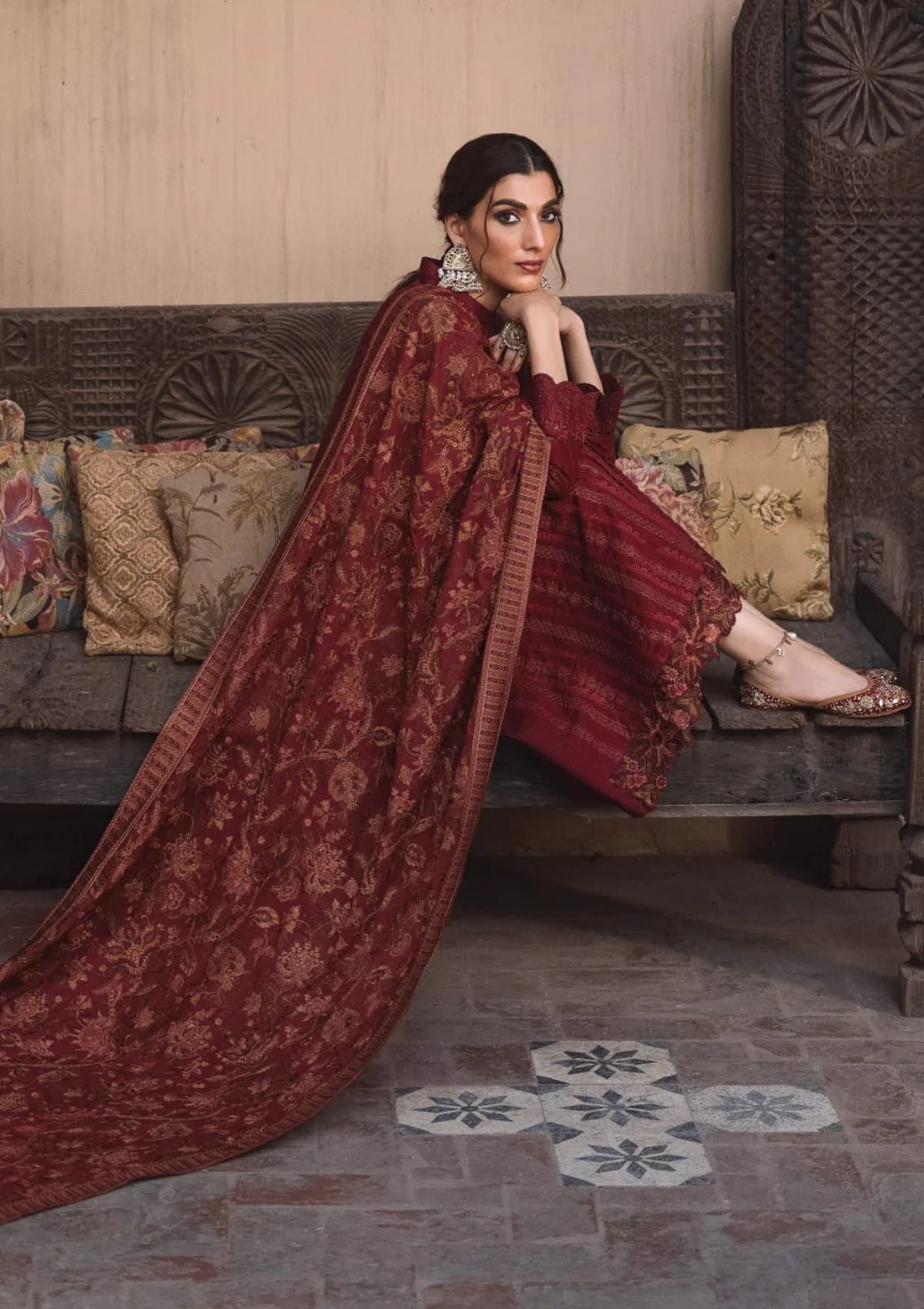 Winter Collection - Iznik - Riwayat - ANAHITA - RC#1