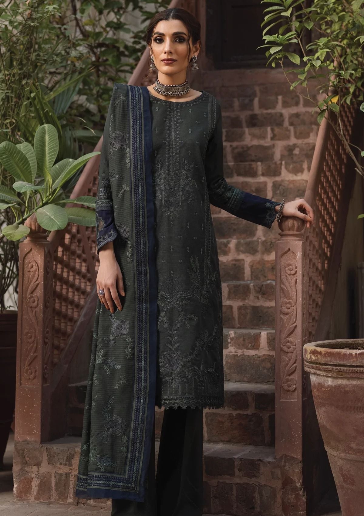 Winter Collection - Iznik - Riwayat - QURBAT - RC#4