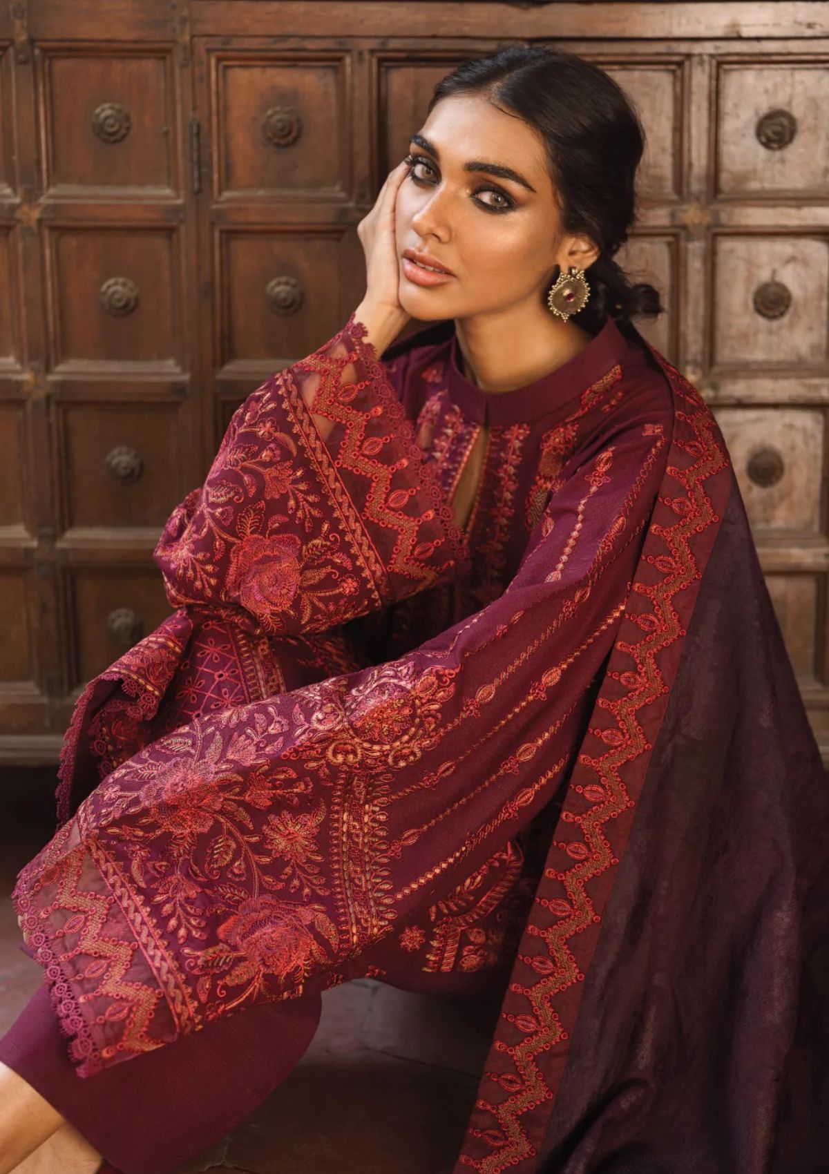 Winter Collection - Iznik - Riwayat - VIYANA - RC#9
