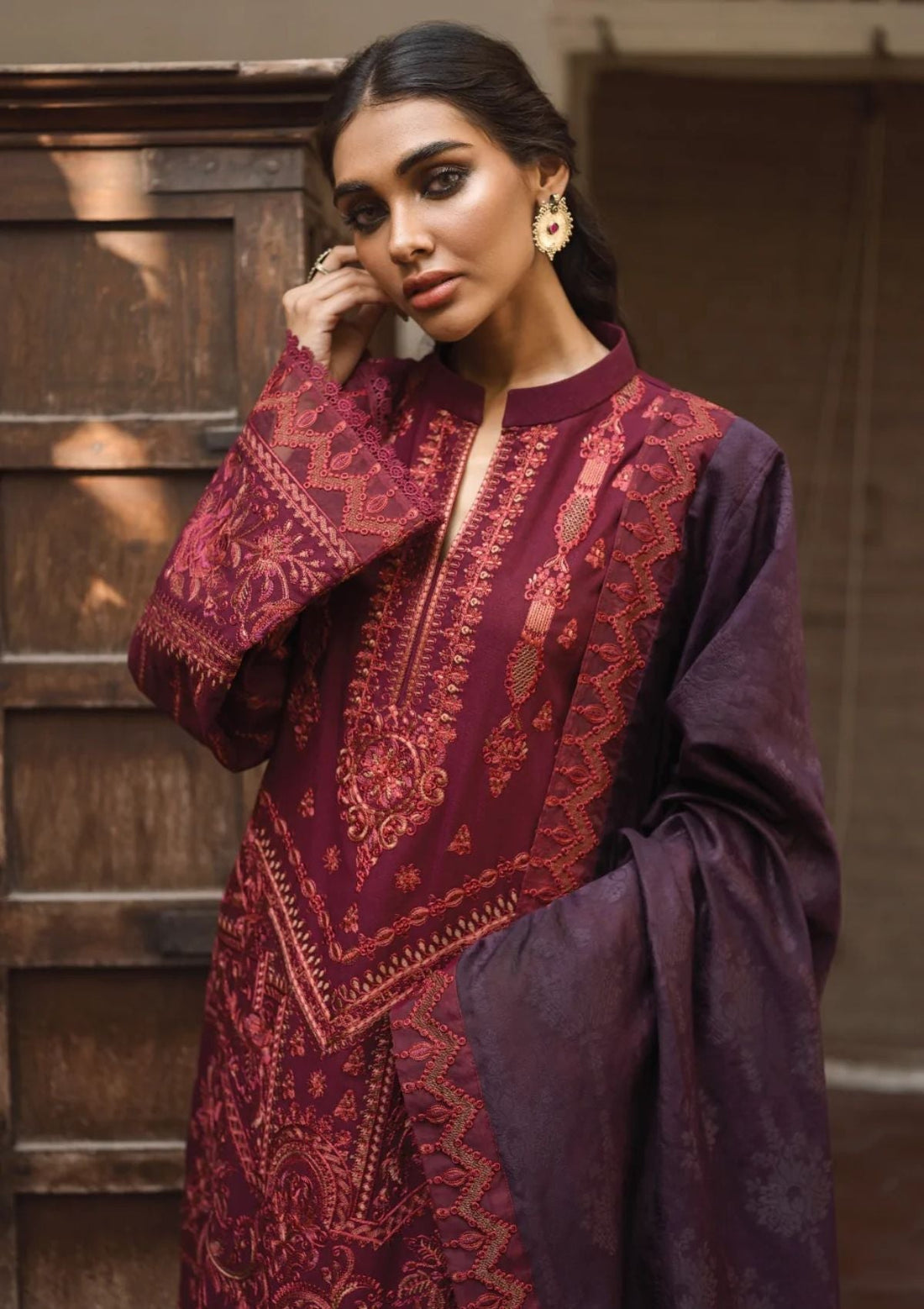 Winter Collection - Iznik - Riwayat - VIYANA - RC#9