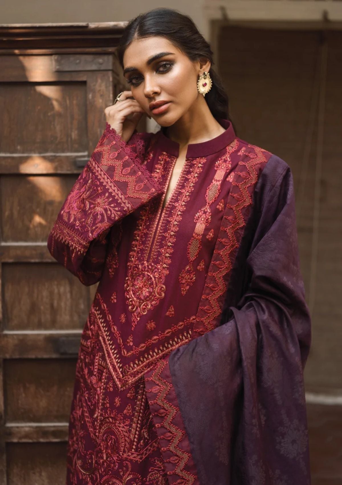 Winter Collection - Iznik - Riwayat - VIYANA - RC#9