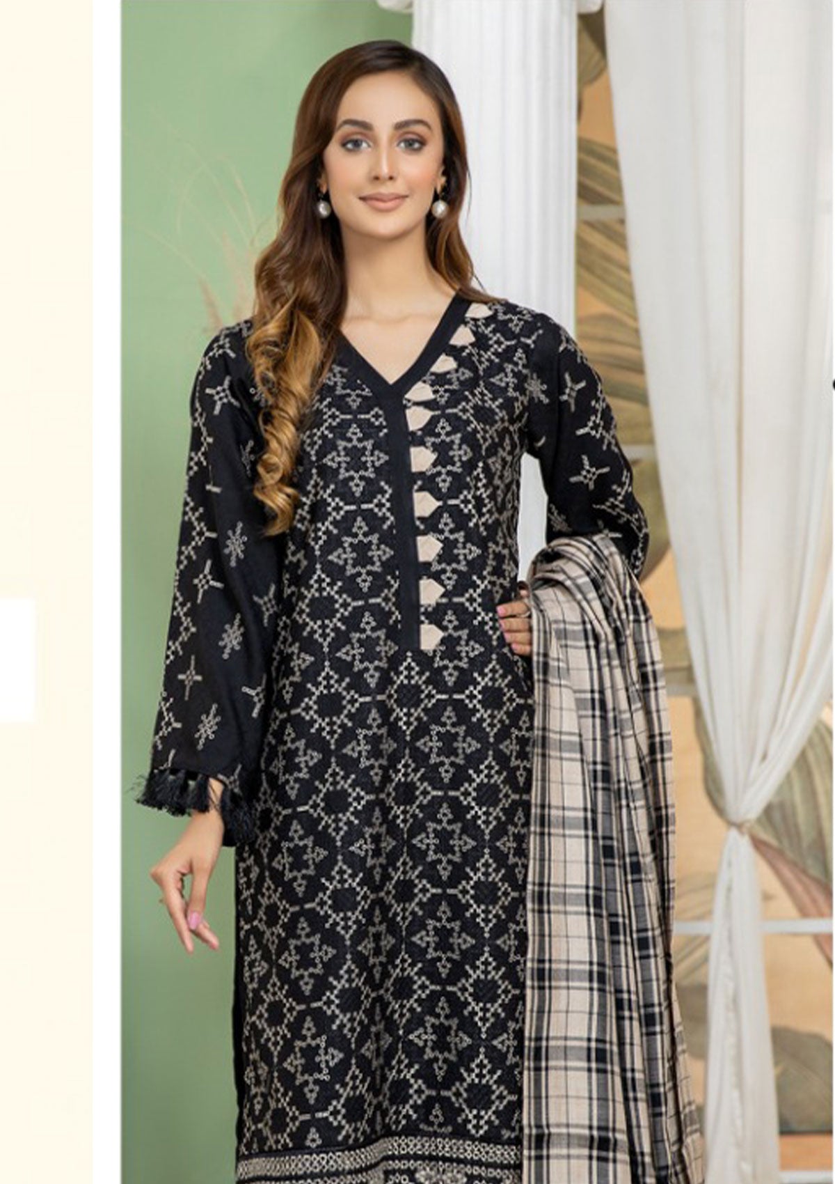 Winter Collection - Marjjan - MDS#32- BLACK
