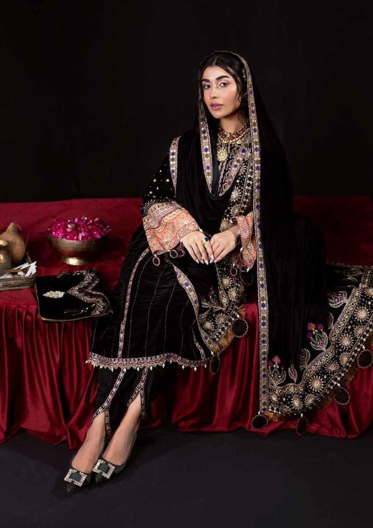 Winter Collection - Nureh - Maya - Velvet - NV#17