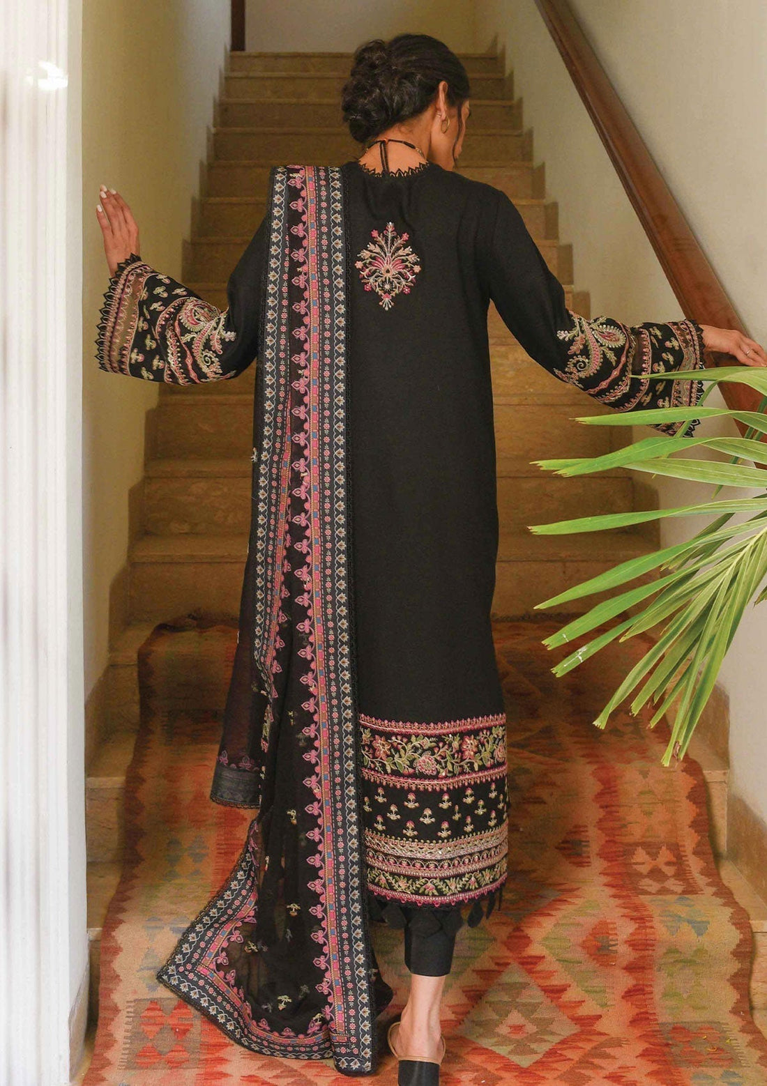 Winter Collection - Qalamkar - Qline - Linen - Erum - VL#15